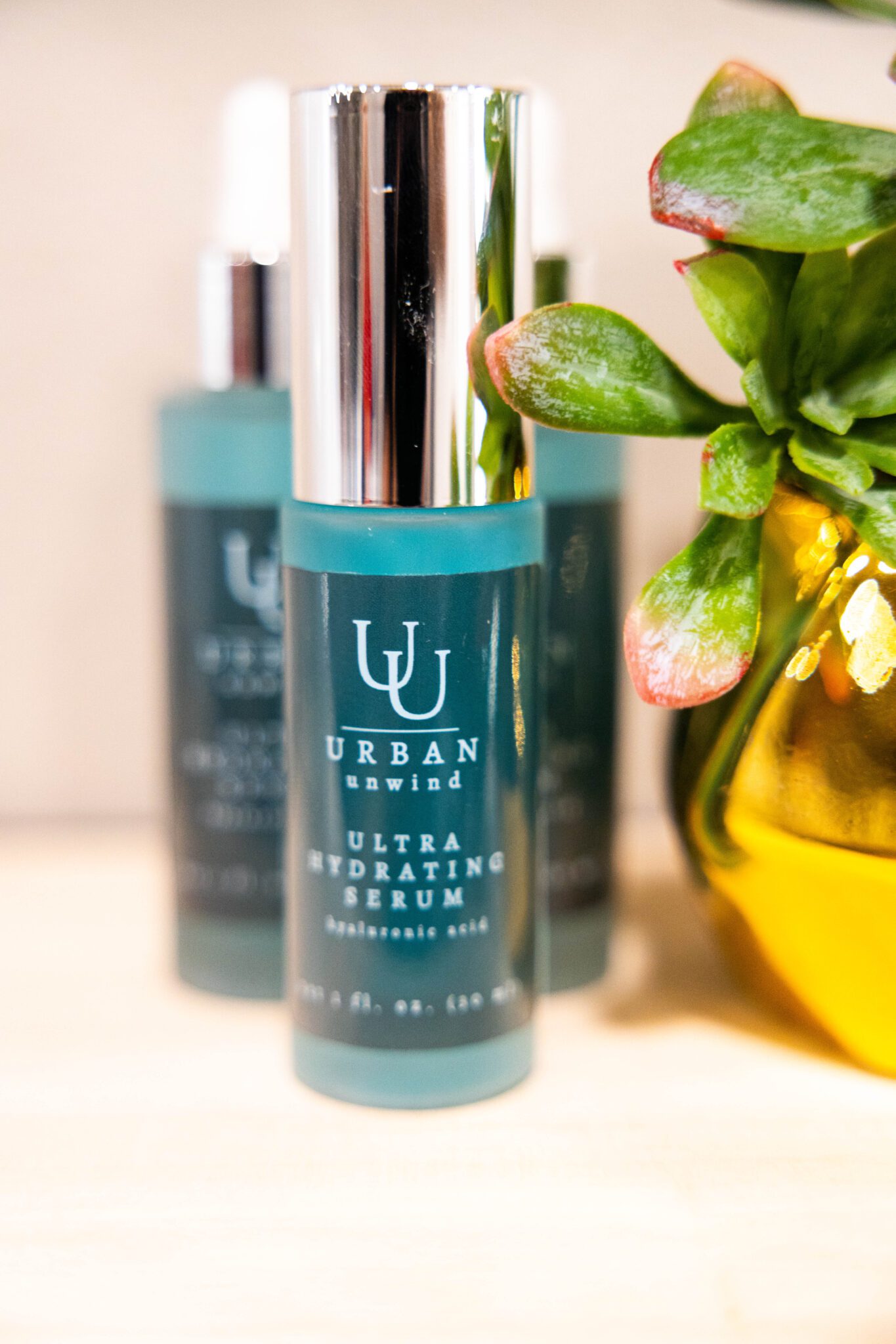 Blue Hyaluronic Acid Serum Urban Unwind